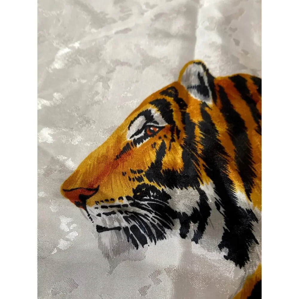 Vintage Tiger Jungle Scarf Massive Wall Tapestry Animal Print Wrap 35x45